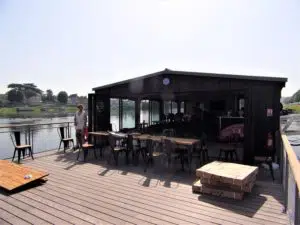 Restaurant Flottant 3eme partie... 17