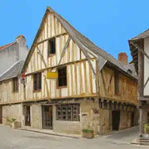 La maison est en construction.